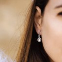 18k white gold bridal earrings (75B0200TT)