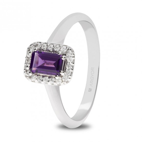 White gold ring, 0.13ct diamonds and amethyst (0517006AM)