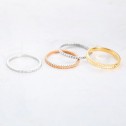 Alliance de mariage en or blanc 18k avec design perlé (5B18534)